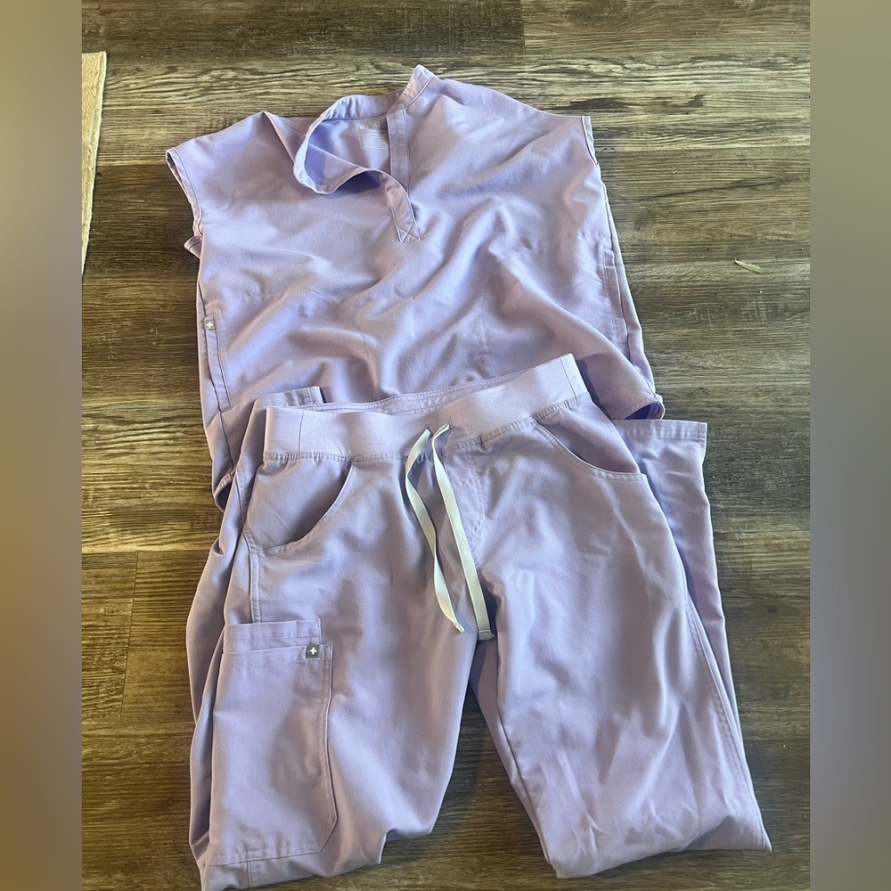 FIGS Lavender Dew matching set
